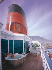 Queen Elizabeth 2 Cruise Cunard Cruises august 2006