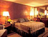 Luxury Queen Elizabeth 2 Cunard
