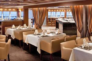 Seabourn Quest The Colonnade
